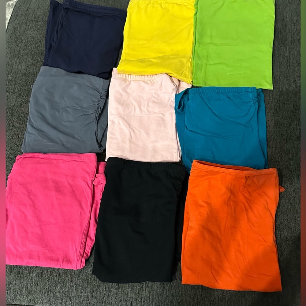 ALL TUB TOPS SIZE Large included. Perfect condition. Built in bra. ALL COLORS.